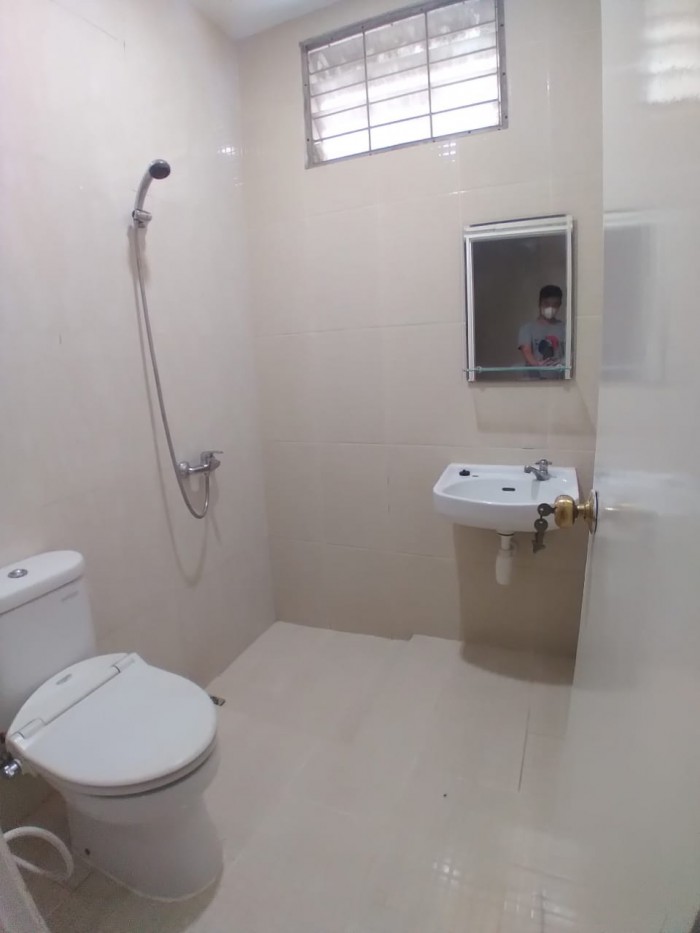 Rumah disewakan di cluster Meadow Green Lippo Cikarang
